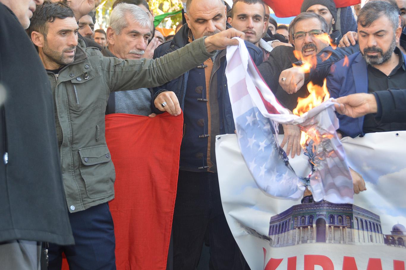 "Theodor Herzl’ın rüyasıyla hareket edenler kâbusa uyanacaklardır" "Theodor Herzl’ın rüyasıyla hareket edenler kâbusa uyanacaklardır"